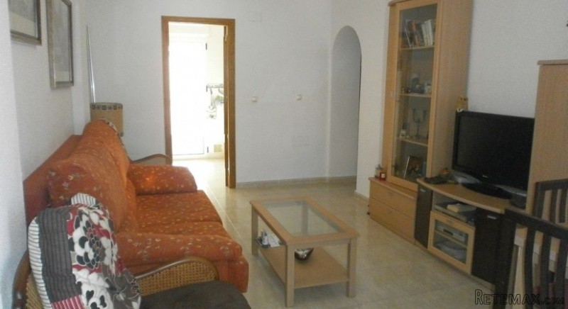 2 Bedroom Apartment Ref: YHIS0171 - 2