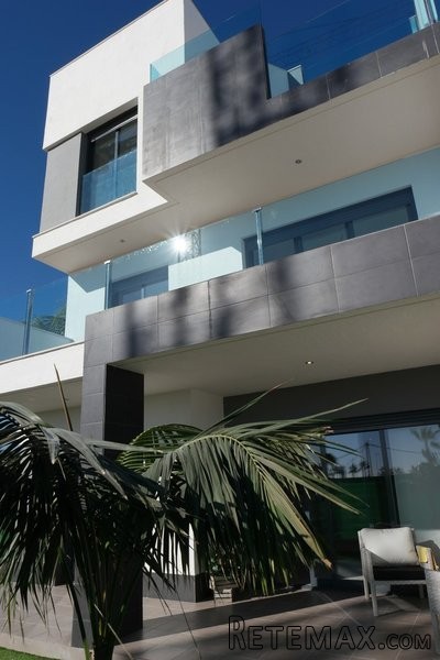 3 Bedrooms - Apartment - Alicante - For..