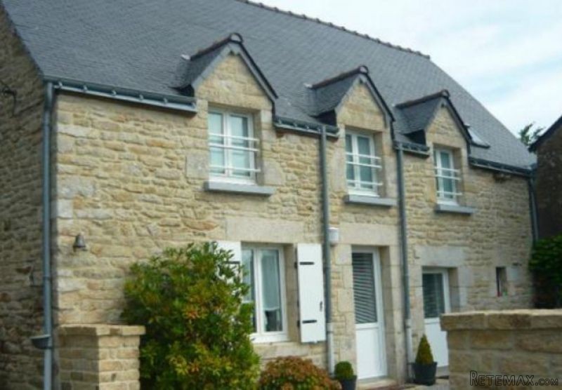 Delightful House and Garden