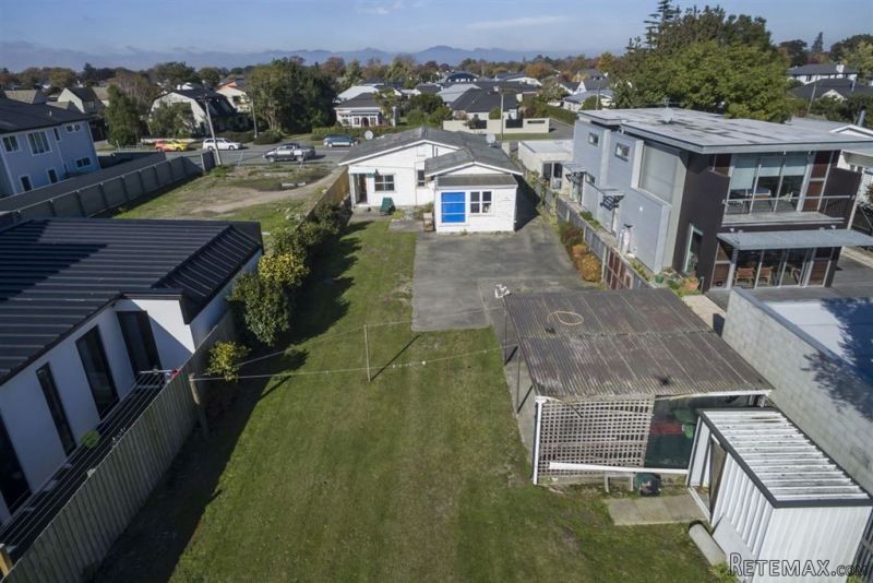 Land AND Location!! - Ready to build!