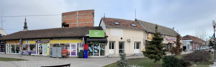 Lokal u strogom centru Surcina - 11