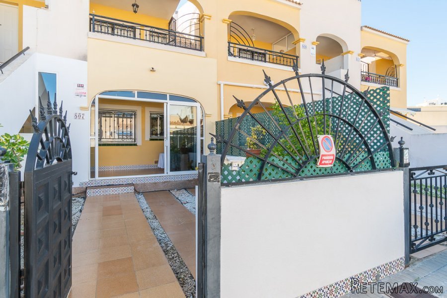 OPORTUNIDAD!! única Apartamento de Planta Baja en.. - 2