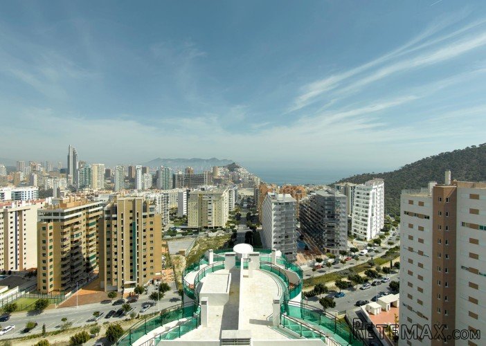 Los apartamentos se encuentran en una urbanización privada.. - 3