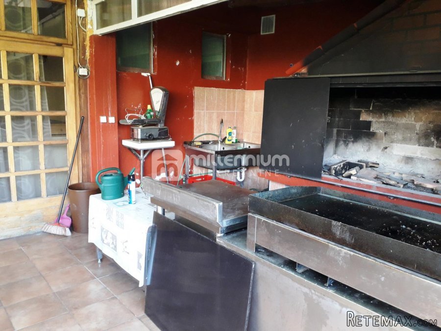 Rijeka, Mlaka, restoran od 219.88m2 s terasom - 3