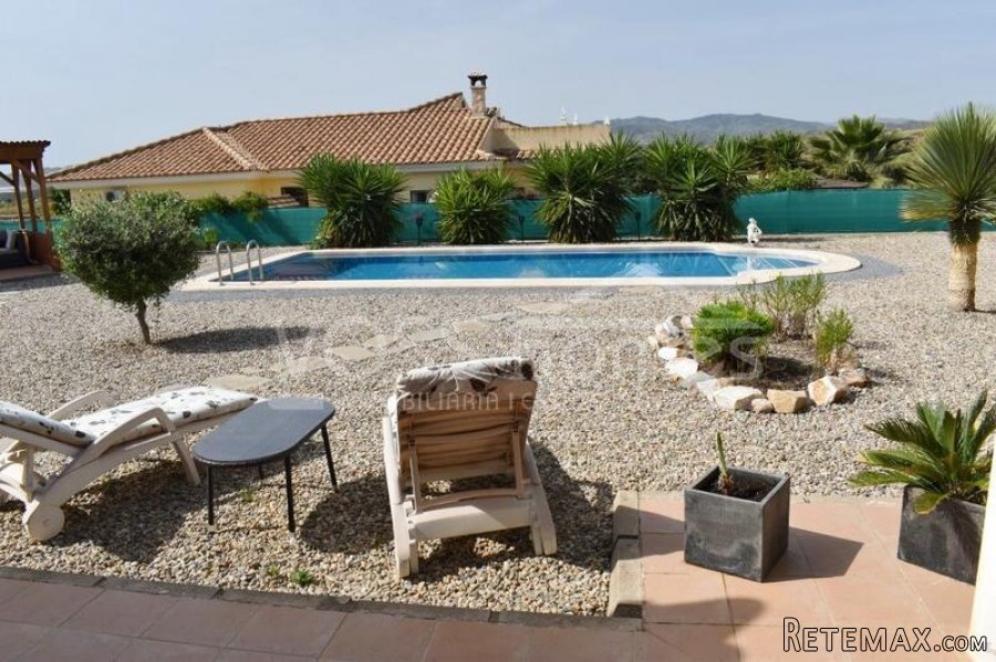 NEW & EXCLUSIVE LISTING FOR VOSS HOMES - A larger than.. - 14