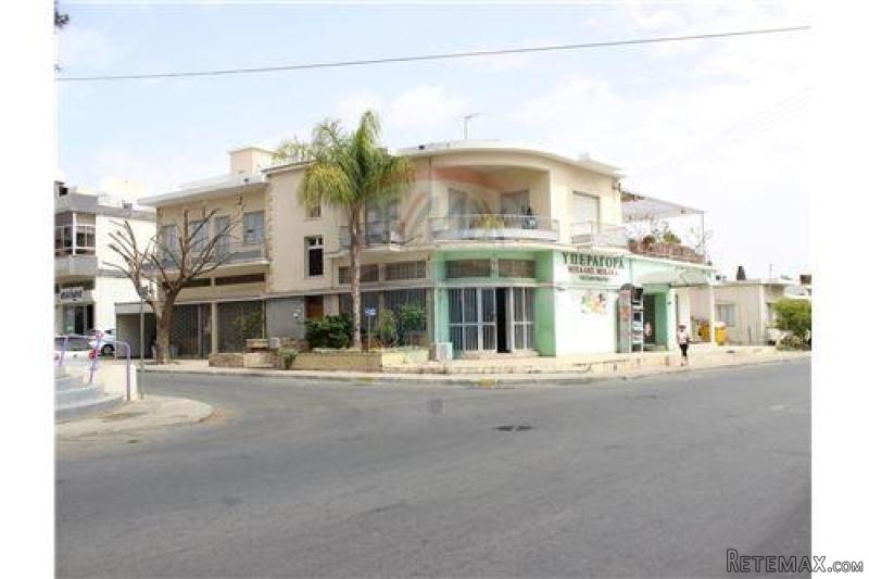Show Room - For Rent - Agios Ioannis..