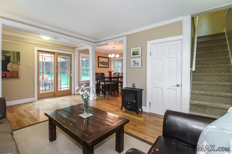2 bedroom House For Sale: 10 Turk Hill.. - 2