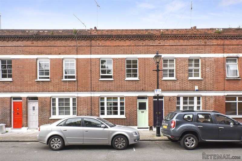 3 Bedroom House, Freehold