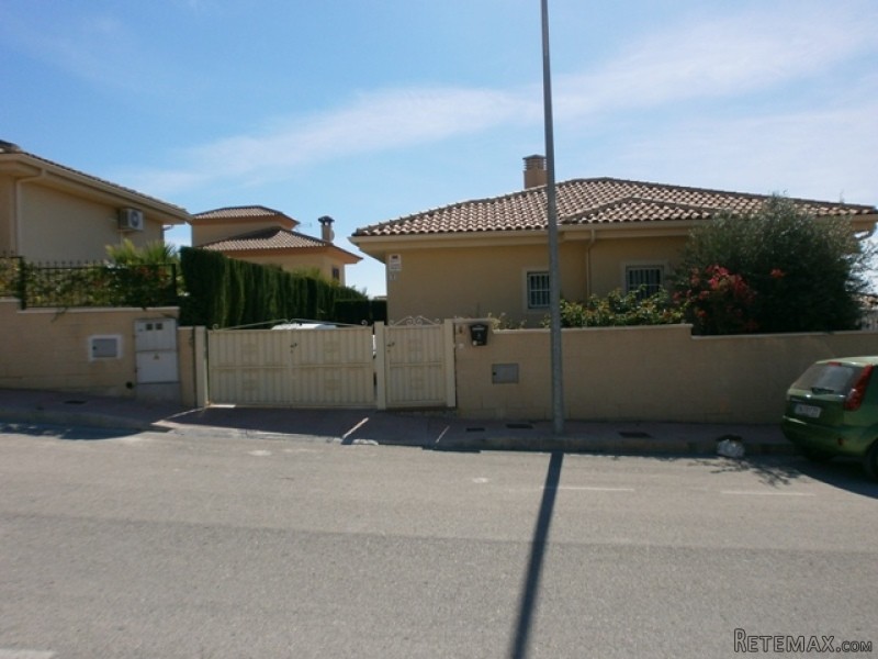 4 Bedrooms - Villa - Alicante - For Sale - 2