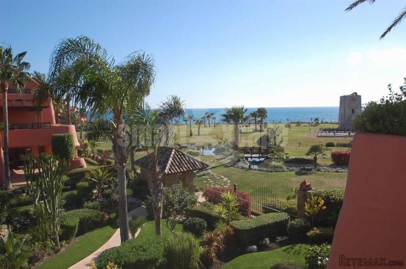 Apartment For Sale In New Golden Mile..