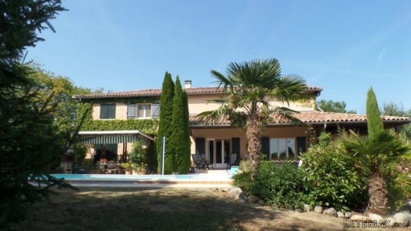 3 Bedrooms - House - Midi-Pyrenees -..