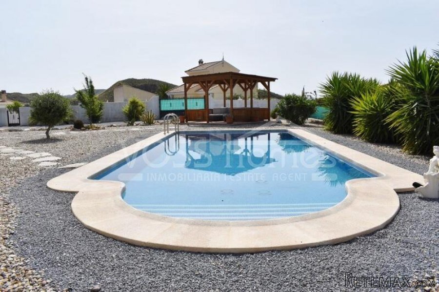 NEW & EXCLUSIVE LISTING FOR VOSS HOMES - A larger than.. - 20
