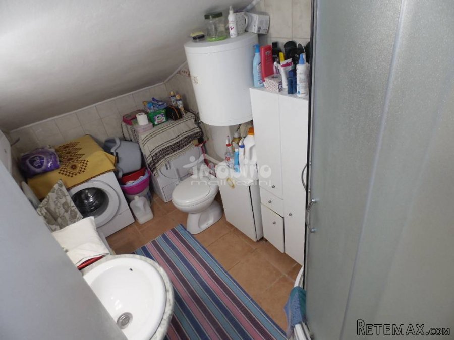 Stan u visokom potkrovlju s pogledom na cijelu luku - 10