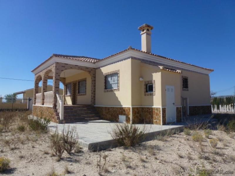 Villa for sale in Abanilla, Murcia..