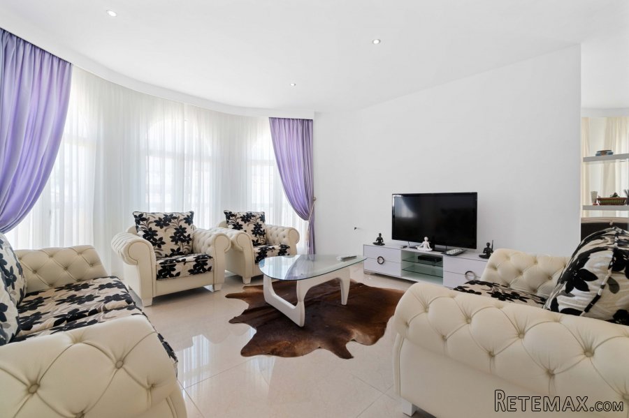 Ciudad Quesada is an exclusive area, mainly composed of.. - 2