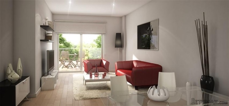 2 Bedroom Middle Floor Apartment