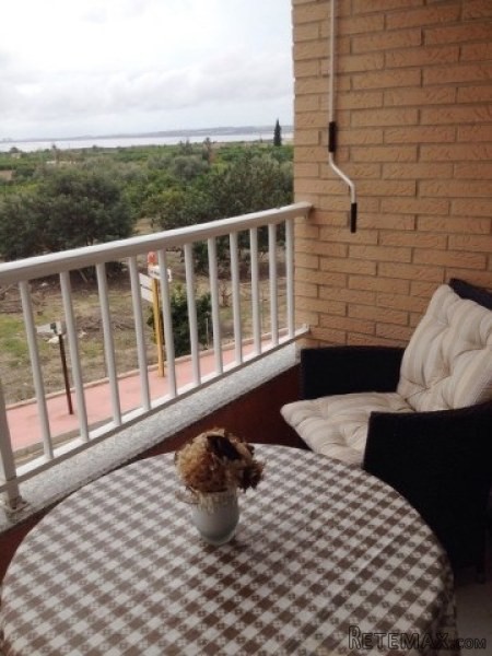 3 bedroom, 2 bathroom Apartment, (build..