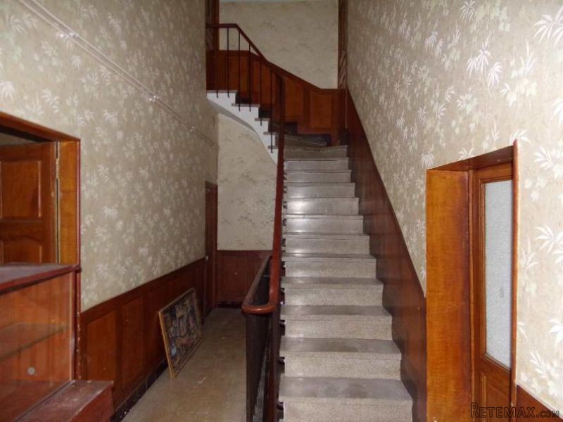Good Village House to Refresh - 2
