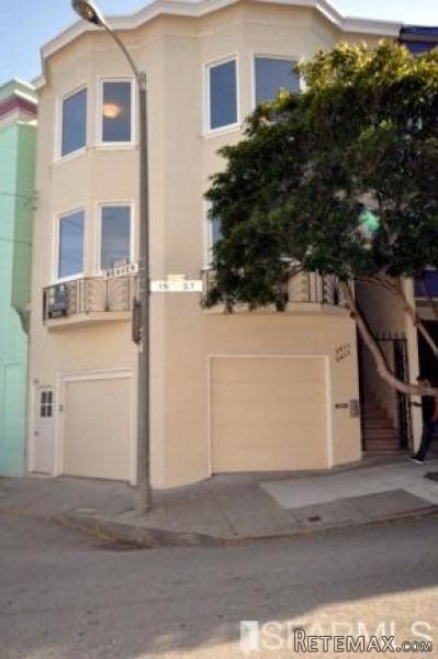 Block of Apartments For Sale: 2401.. - 2
