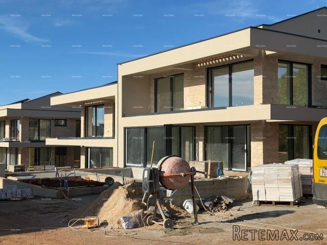 Prodaja modernih vila u predivnom stambenom naselju, Umag