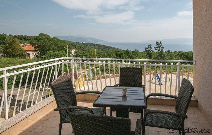 Kuća sa bazenom i predivnim pogledom na Kvarner - 2