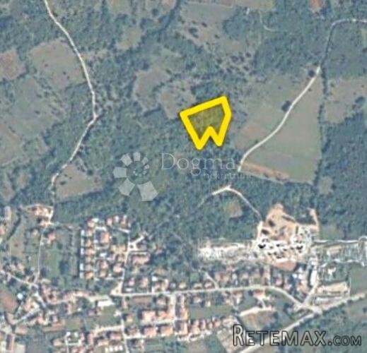 Poljoprivredno zemljište /šuma u Žbandaju - 2