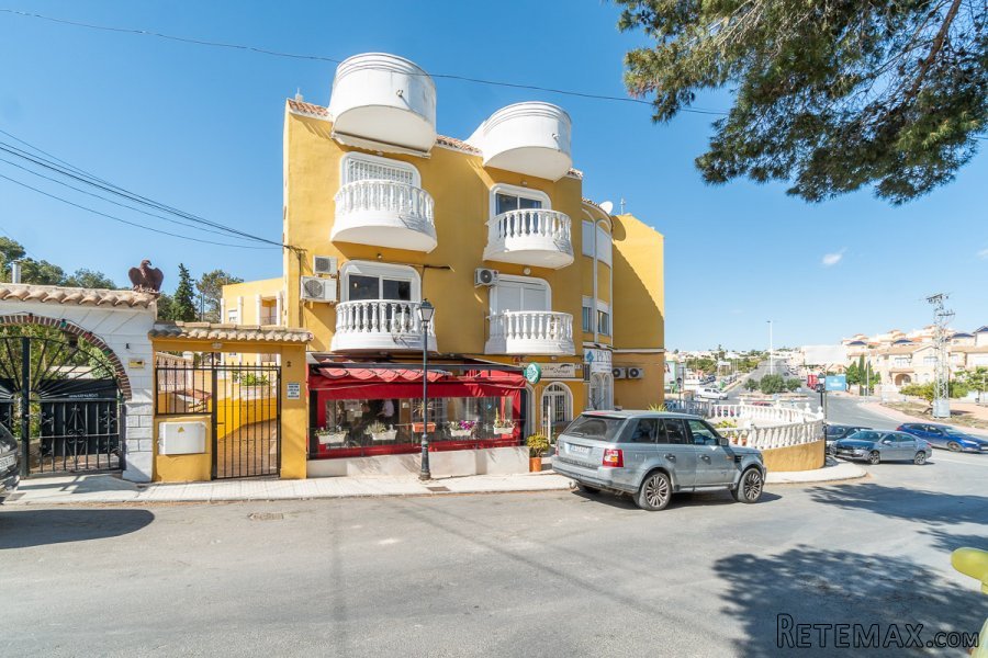 Bonito apartamento en Villamartin cerca del campo de.. - 3