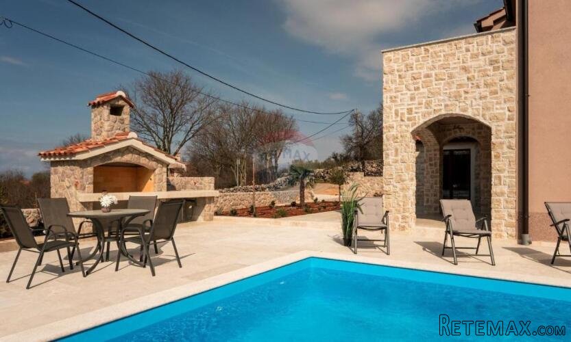 OTOK KRK,MALINSKA-villa sa bazenom - 3