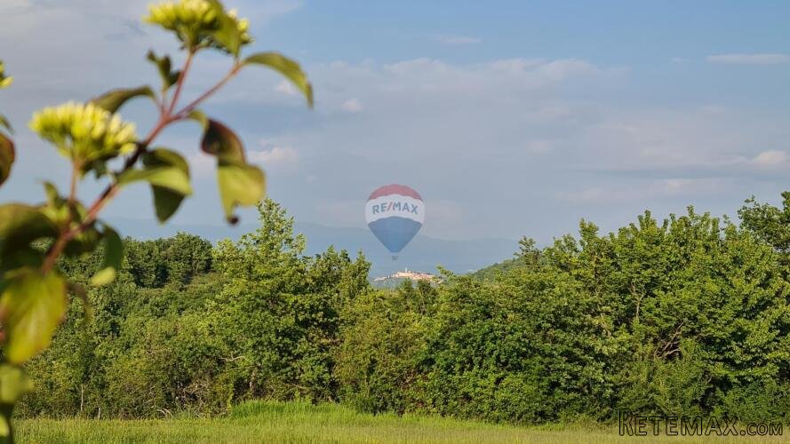 Vižinada: Građevinsko zemljište vrlo otvorenog pogleda - 3