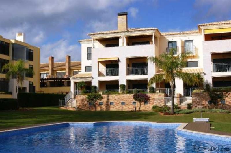 2 Bedrooms Flat For Sale - Faro