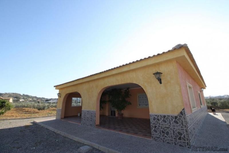 Well built villa in Aspe 3bed 2bath.. - 2