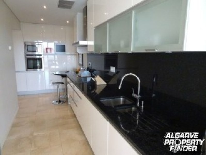 For Sale: Apartment In Central Algarve.. - 2