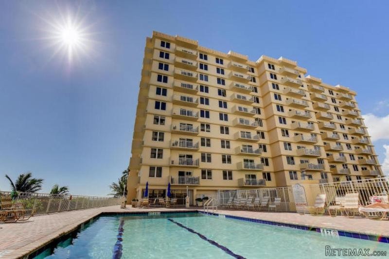 3215 S Ocean Blvd #205, Highland Beach..