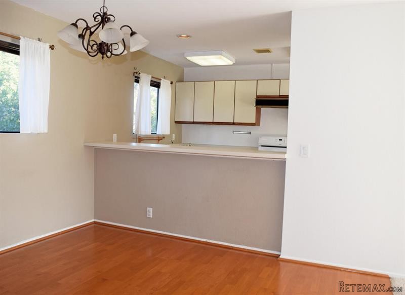 2 bedroom Apartment For Sale: 3570.. - 2