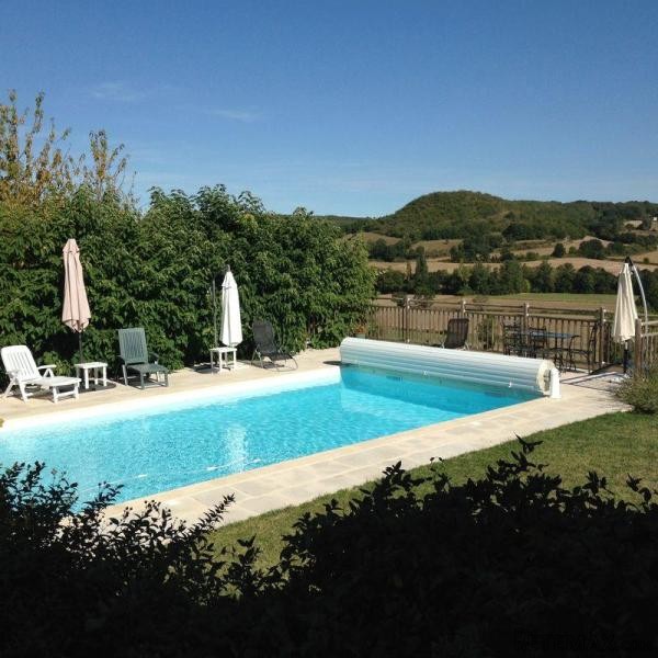 4 Bedroom Country House For Sale
