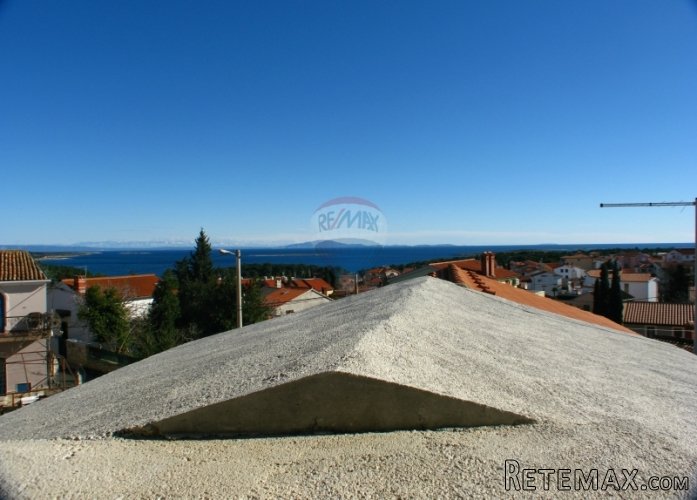 ISTRA, PREMANTURA, KAMENA KUĆA 180 M2 S POGLEDOM NA MORE