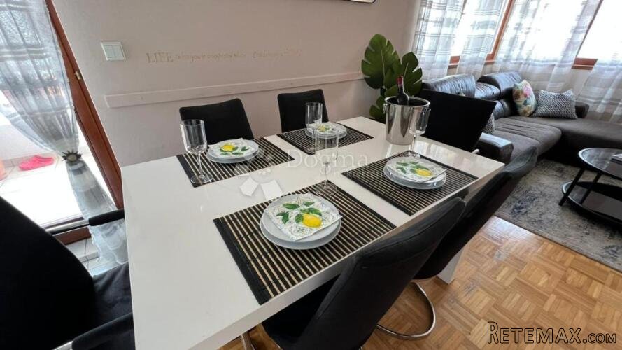 Predivan stan 86m² uz more - 6