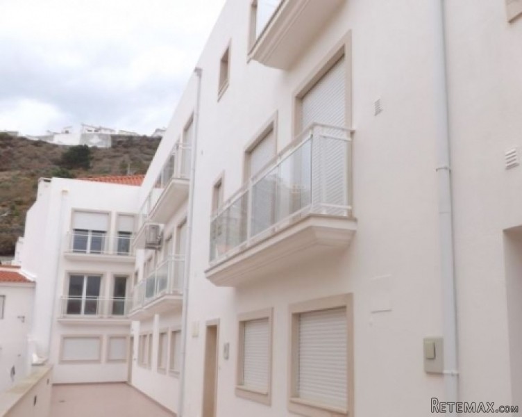 New 3 bedroom apartment located in the..