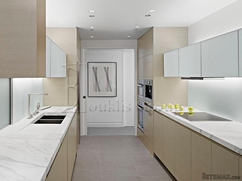 Elegant Finishes~~corner.. - 2