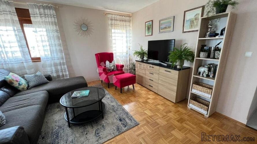 Predivan stan 86m² uz more - 10