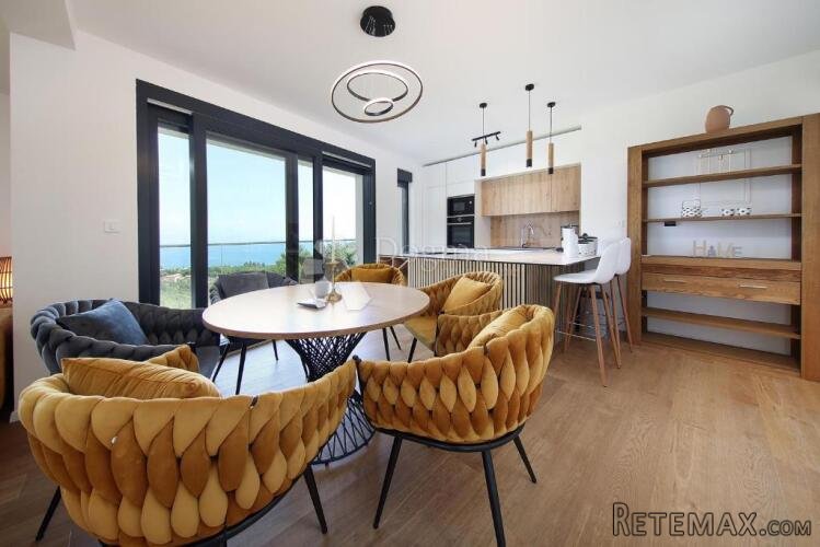 STAN-IKA, Opatija, 108 m²