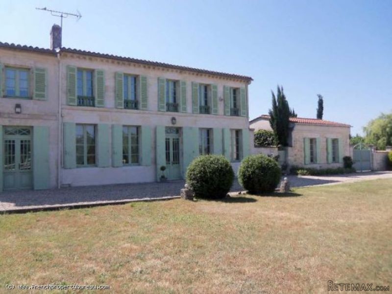Restored stone house with gite near..