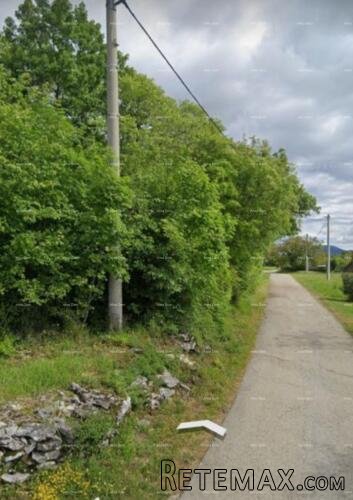 Prodaja građevinskog zemljišta površine 1050m2, Buzet! - 2