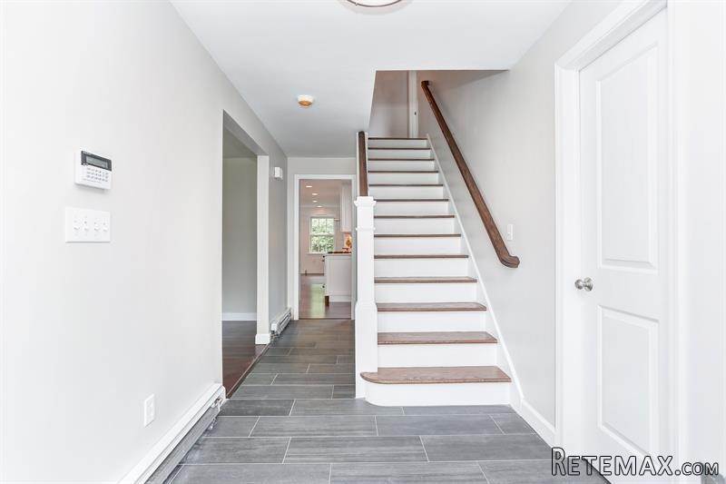 4 bedroom House For Sale: 17 Tory Road.. - 2