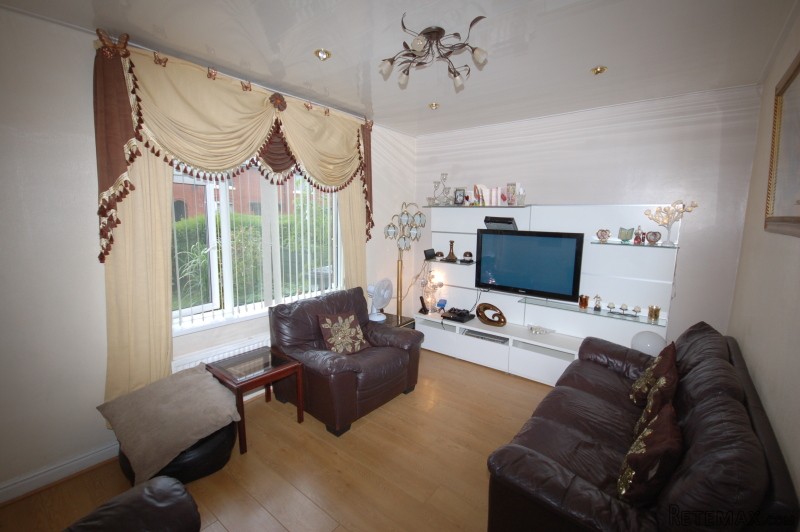 Marquis Avenue, Walmersley, Bury - 2