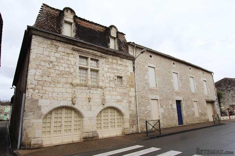 Propriete De Bourg Proche Commerces..