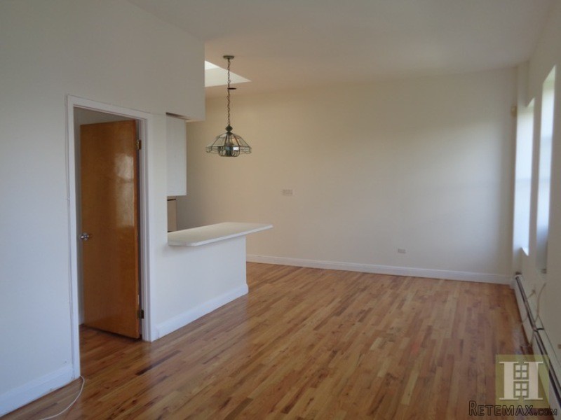 2 bedroom Apartment For Sale: 7115.. - 2