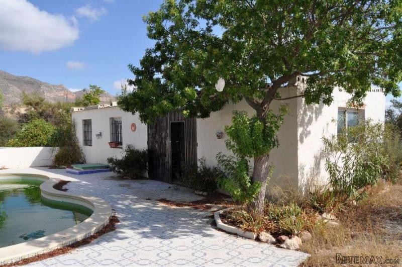 Villa in Hondon with pool (Ref. PV13078) - 2