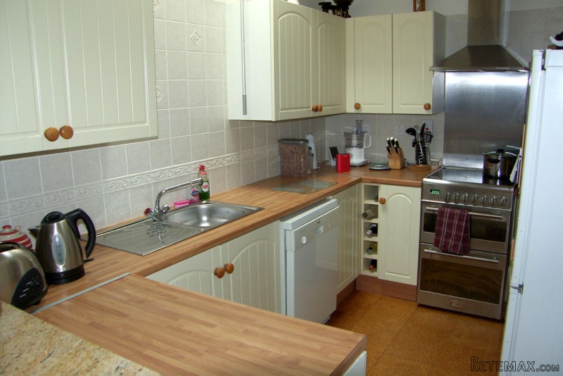 13 Lockhart Place, Aviemore - 2