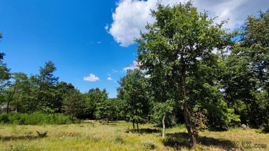 Istra, građevinsko i poljoprivredno zemljište 11142m2